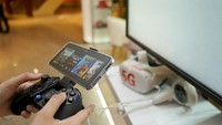 Telkomsel menggelar showcase 5G di ajang rangkaian Konferensi Tingkat Tinggi G20 di Bali. Beragam ekosistemteknologi digital  karya anak bangsa pun diperlihatkan.