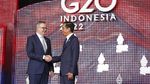 Salam dan Senyum Semringah Jokowi untuk Pemimpin Dunia di KTT G20 Bali