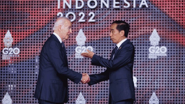 Salam dan Senyum Semringah Jokowi untuk Pemimpin Dunia di KTT G20 Bali