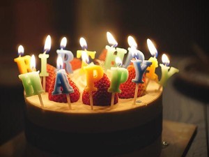 Mengapa Kita Meniup Lilin saat Ulang Tahun? Begini Sejarahnya!