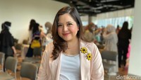 Dia menuliskan masa baktinya pada 2018-2023. Disclaimer: LPDP tidak menuliskan secara eksplisit apa bentuk kontribusi untuk Indonesia selama masa bakti. Menurtku, LPDP percaya bahwa Awardee-nya memiliki cara dan kapasitasnya masing-masing untuk berkontribusi, tulisnya. Foto: Daniel Ngantung/detikcom
