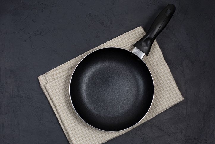 Explanation of the dangers of non-stick pans