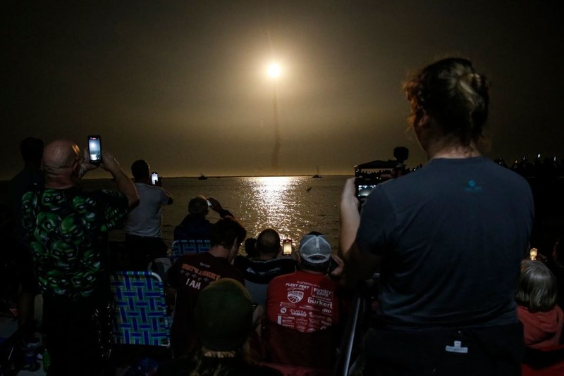 KENNEDY SPACE CENTER, FL - NOVEMBER 16:  In this handout provided by the U.S. National Aeronautics and Space Administration (NASA), NASAs Space Launch System rocket carrying the Orion spacecraft launches on the Artemis I flight test, from Launch Complex 39B on November 16, 2022, at the Kennedy Space Center, Florida. NASAs Artemis I mission is the first integrated flight test of the agencys deep space exploration systems: the Orion spacecraft, Space Launch System (SLS) rocket, and ground systems. SLS and Orion launched at 1:47am ET from Launch Pad 39B at the Kennedy Space Center. (Photo by Joel Kowsky/NASA via Getty Images)