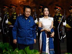 Potret Istri Presiden Korsel Kim Keon Hee yang Dipuji Netizen Dunia