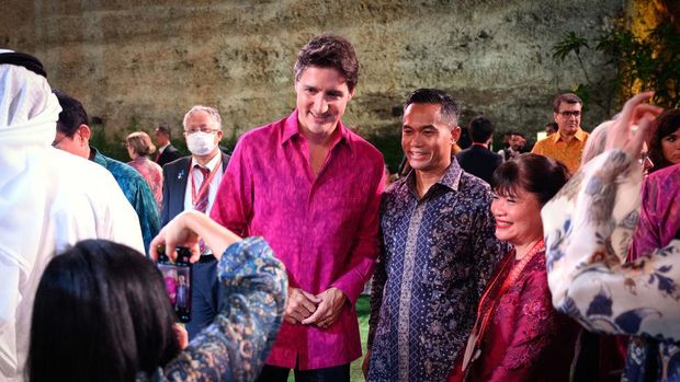 NUSA DUA, INDONESIA - NOVEMBER 15: Prime Minister Justin Trudeau of Canada attends the formal welcome ceremony to mark the beginning of the G20 Summit on November 15, 2022 in Nusa Dua, Indonesia. The G20 meetings are being held in Bali from November 15-16. (Photo by Leon Neal/Getty Images)