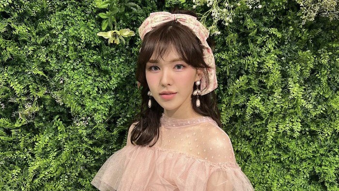 6 Potret Wendy Red Velvet Pangkas 15 Kg dalam 4 Bulan, Dietnya Ekstrem 6 Potret Wendy Red Velvet Pangkas 15 Kg dalam 4 Bulan, Dietnya Ekstrem