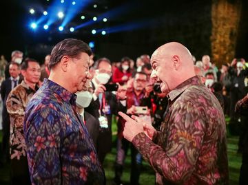 Momen Presiden FIFA Hadiri G20 di Bali, Ada yang Pakai Batik
