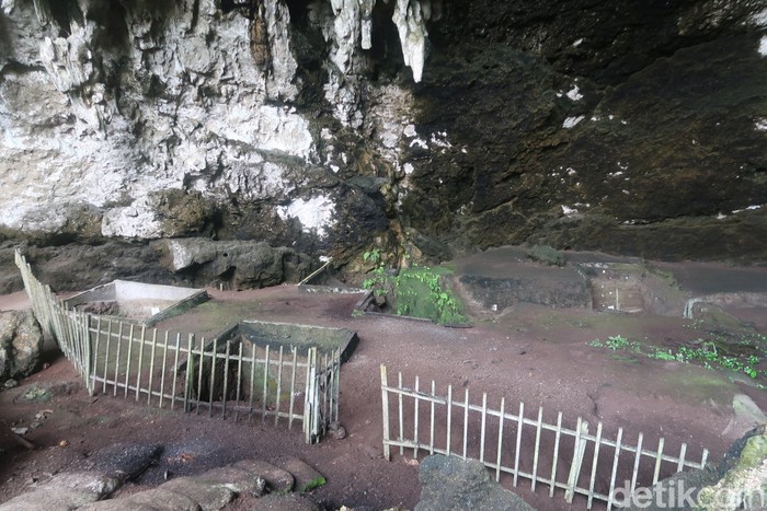 Gua Braholo di Kabupaten Gunungkidul menjadi salah satu Cagar Budaya Nasional Kategori Situs di Indonesia. Foto diambil Rabu (16/11/2022).