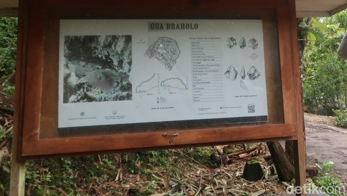Gua Braholo, Pedukuhan Semugih, Kalurahan Semugih, Kapanewon Rongkop, Kabupaten Gunungkidul, Rabu (16/11/2022). Gua Braholo, Pedukuhan Semugih, Kalurahan Semugih, Kapanewon Rongkop, Kabupaten Gunungkidul, Rabu (16/11/2022).
