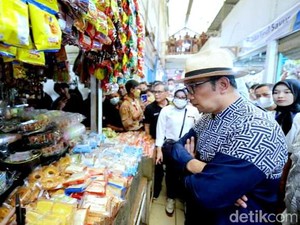 Ridwan Kamil Cawapres Terkuat Versi Charta Politika
