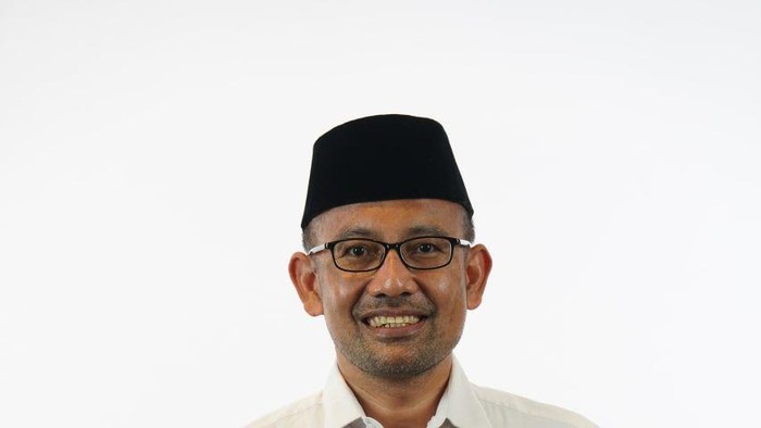 Guru Besar dan Rektor UIN Sunan Ampel Surabaya Akh. Muzakki
