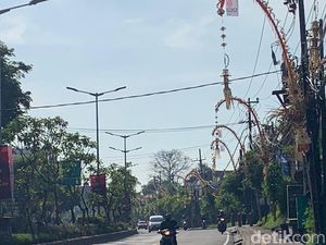 Janur Kuning Semarak di Setiap Sudut Bali Sambut KTT G20