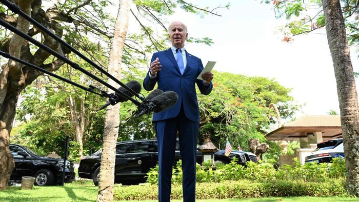 US President Joe Biden speaks about the situation in Poland following a meeting with G7 and European leaders on the sidelines of the G20 Summit in Nusa Dua on the Indonesian resort island of Bali on November 16, 2022. (Photo by SAUL LOEB / AFP) (Photo by SAUL LOEB/AFP via Getty Images)