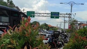 Hari Kedua KTT G20, Jalan Sunset Road Kuta Macet Parah