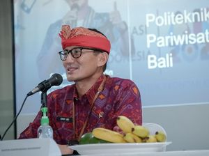 Sandiaga Ingin RI Gabung Singapura-Malaysia cs Daftarkan Kebaya ke UNESCO