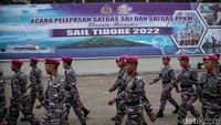 Pasukan TNI AL memberangkatkan KRI Palu - 523 dengan membawa satgas Surya Baskara Jaya dan Pelayaran Pembinaan Karakter Maritim (PPKM).