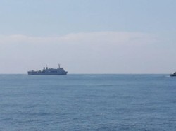 Tim detikBali mendapat kesempatan mengikuti patroli keamanan yang dilakukan Dansatgas Laut yang dipimpin Laksamana Muda TNI Dr. T.S.N.B Hutabarat, M.M.S. Foto: Nuranda Indrajaya/detikBali