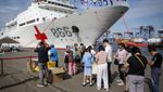 Tim Medis Kapal Peace Ark China Gelar Pengobatan Gratis di Tanjung Priok