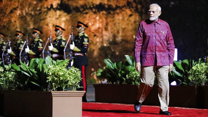 India's Prime Minister Narendra Modi arrives at the Welcoming Dinner during G20 Leaders' Summit at the Garuda Wisnu Kencana Cultural Park on Tuesday Nov. 15, 2022, in Badung, Bali, Indonesia. (Willy Kurniawan/Pool Photo via AP)