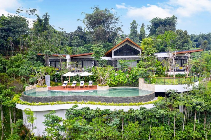 Pullman Ciawi Vimala Hills Resort Spa & Convention
