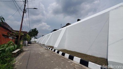 Foto-foto Wajah Baru Tembok Jeron Beteng Keraton Jogja di Wijilan