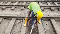Dari keterangan MRT Jakarta sebelumnya, disebutkan temuan ini akan diselamatkan dengan cara direlokasi dan dilestarikan. Totalnya ada 118 span rel atau sepanjang 1,4 kilometer jalur trem yang ditemukan.