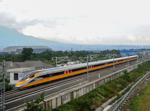 Hitungan Bengkak Biaya Kereta Cepat RI dan China Beda Banget, Ini Sebabnya