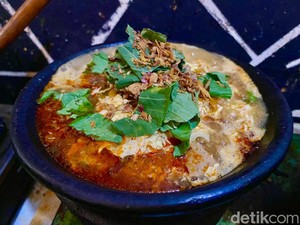 Dijamin Jontor! 5 Warmindo Ini Punya Racikan Mie Super Pedas