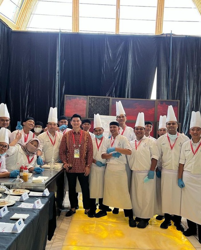 Chef Arnold Chef Arnold