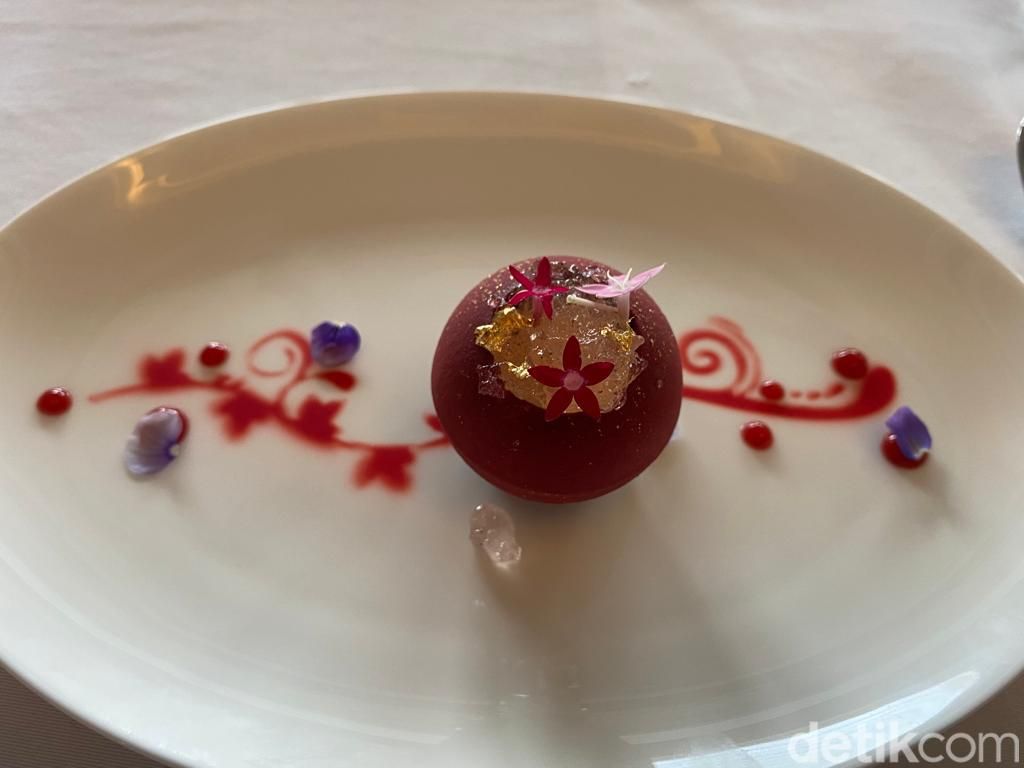 Cicipi Hidangan Italia Modern Racikan Chef Michelin Star di Sini
