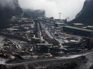 Jejaring Internasional Desak Big Polluters Keluar dari Arena KTT Iklim COP27