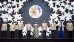 Momen Kepala Negara Kenakan Baju Tradisional Tuan Rumah G20-APEC
