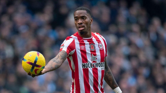 MANCHESTER, ENGLAND - NOVEMBER 12: Ivan Toney of Brentford during the Premier League match between Manchester City and Brentford FC at Etihad Stadium on November 12, 2022 in Manchester, United Kingdom. (Photo by Visionhaus/Getty Images)