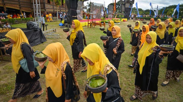 Kegiatan ini didukung oleh Kementerian Pariwisata dan Ekonomi Kreatif untuk mendorong bangkitnya berbagai sektor industri di Kabupaten Tanah Datar. Tujuannya agar ekonomi yang sempat melemah akibat pandemi, bisa pulih dan berkembang.