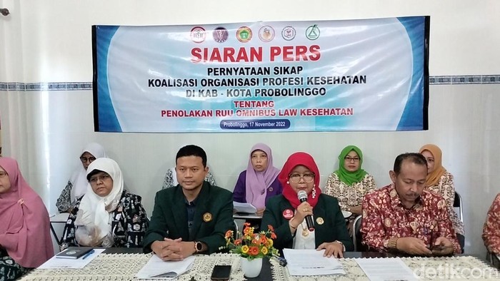 Perwakilan organisasi profesi kesehatan Probolinggo menolak Omnibus Law Kesehatan