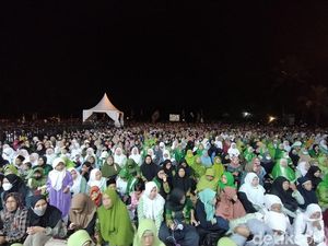 Hadiri Acara Selawat di Borobudur, Gus Ipul Pesan soal Pengkaderan NU