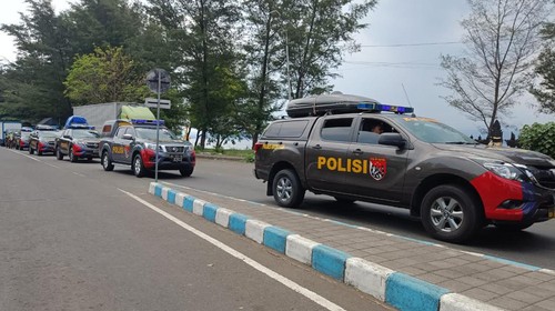 Sejumlah mobil pengamanan KTT G20 milik Polri sudah mulai meninggalkan Bali melalui Pelabuhan Gilimanuk, Kecamatan Melaya, Kabupaten Jembrana, Kamis (17/11/2022).