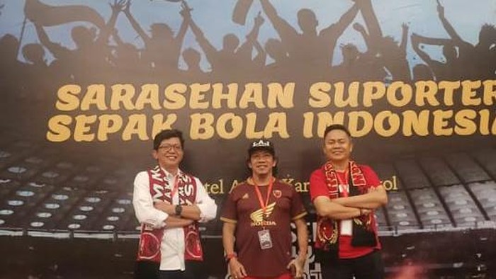 Sekjen Red gank Sadakati Sukma (kanan), Panglima LAJ Uki Nugraha (Tengah) Presiden Macz Man Ocha Alim Bachri (kiri)