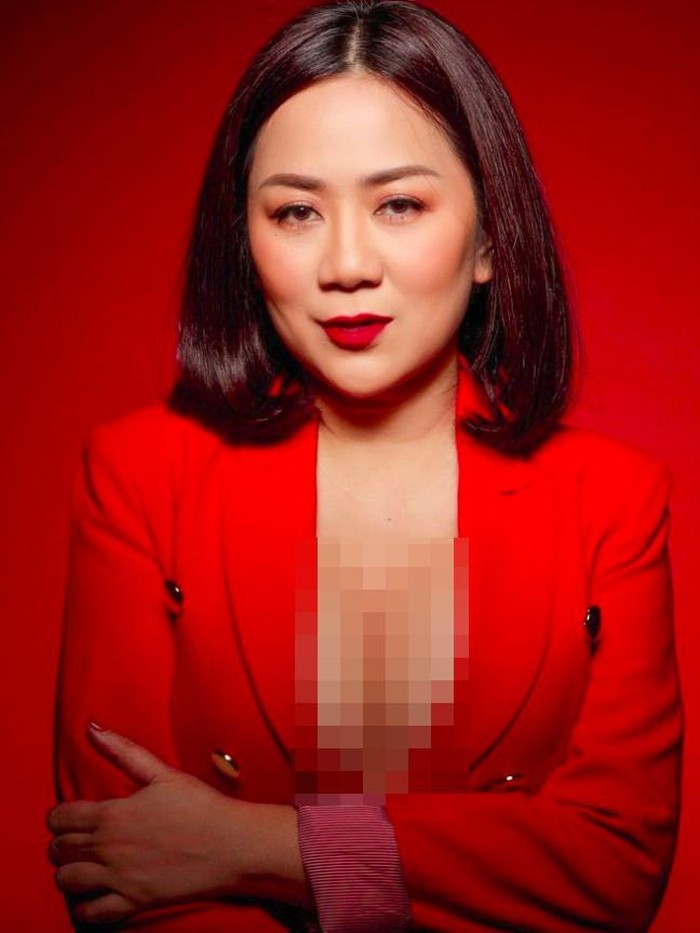 Tante Ernie Gaya terbaru Tante Ernie.