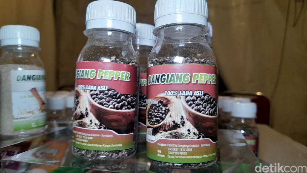 Wahyu, petani Sumedang yang membuat rempah naik kelas.
