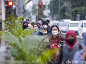 RI Tak Alami Lonjakan COVID Seperti Singapura, Betulan Aman atau Sudah Jarang Tes?