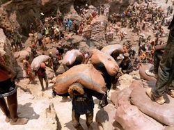 Potret Miris Pekerja Tambang Baterai Ponsel di Kongo