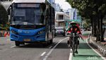 Aksi Bike to Work Tolak Penghapusan Anggaran Jalur Sepeda Jakarta