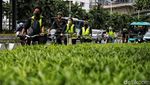 Aksi Bike to Work Tolak Penghapusan Anggaran Jalur Sepeda Jakarta