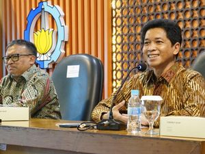 Kominfo Gandeng ITS Kembangkan Robot Pelayanan Publik