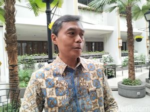 Respons OJK Jabar soal Ratusan Mahasiswa IPB Terjerat Pinjol