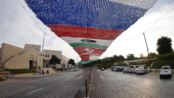 Soccer Football - FIFA World Cup Qatar 2022 Preview - Doha, Qatar - November 4, 2022 General view on Lusail boulevard ahead of the World Cup REUTERS/Mohammed Dabbous