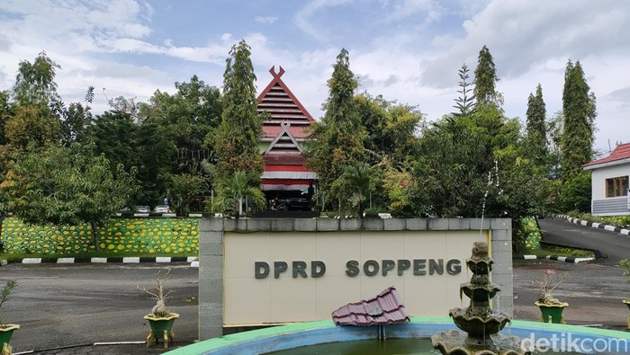 DPRD Soppeng.