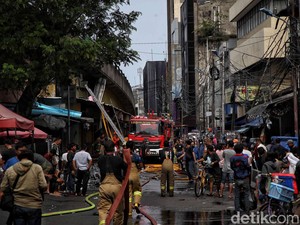 7 Fakta Si Jago Merah Bakar Kios Pasar Asemka
