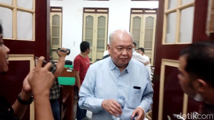 Mujianto usai menjalani sidang